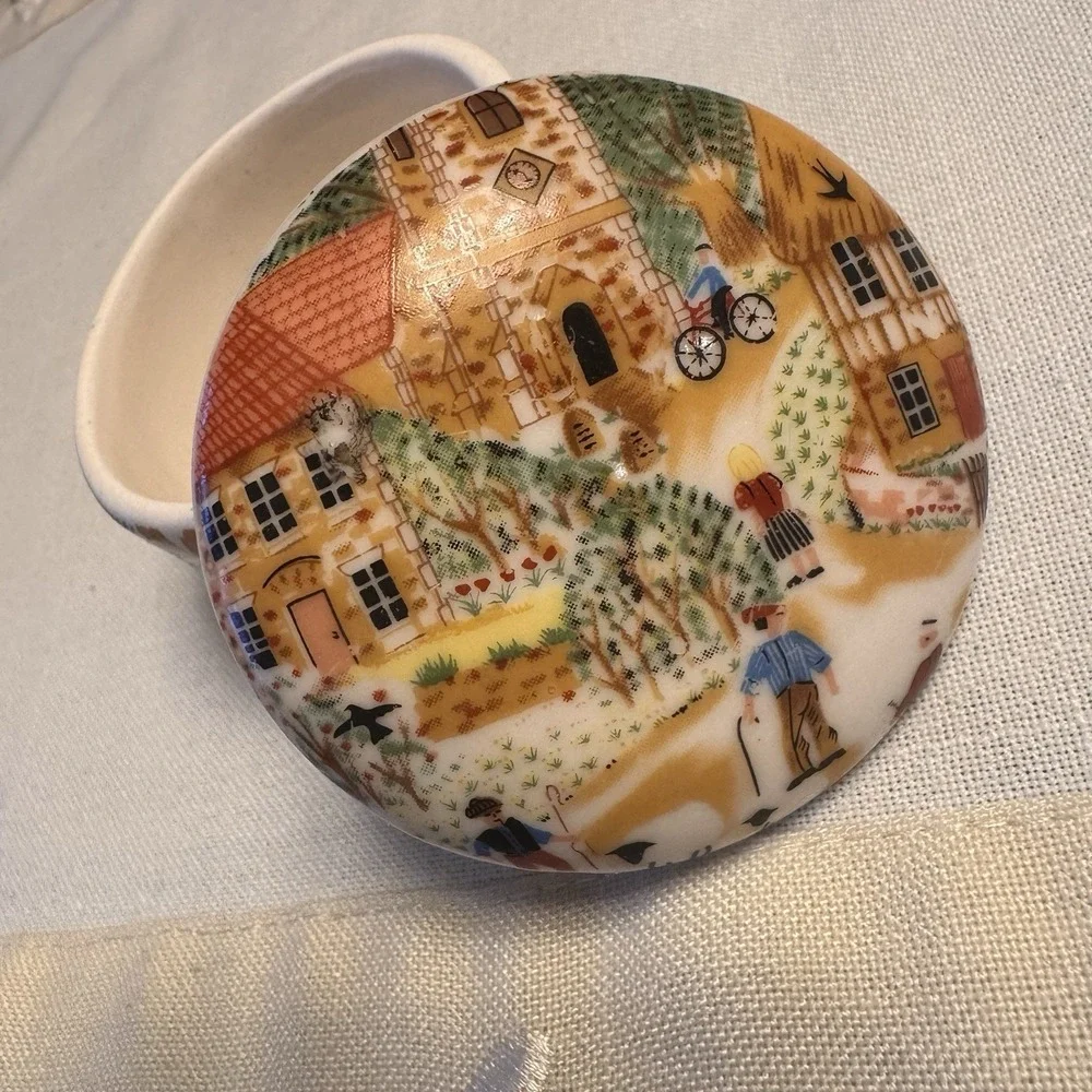Vintage Folk Art Porcelain Trinket Box ~ Hand Painted ~ French Country Village